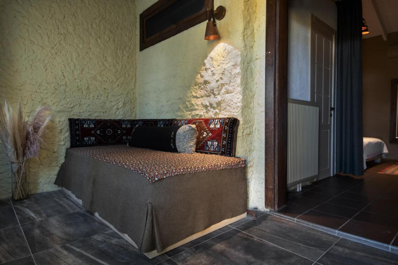 Manej Urla Hotel