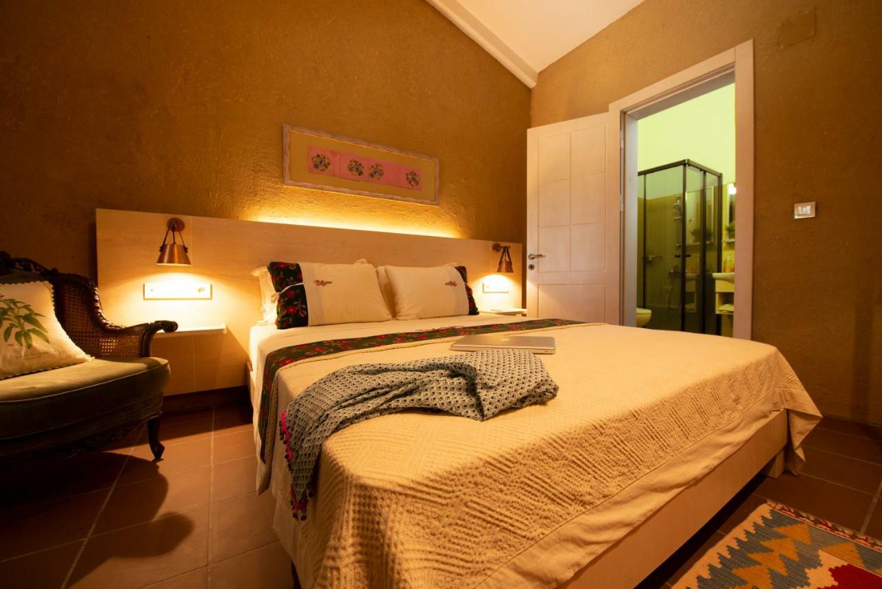 Manej Urla Hotel